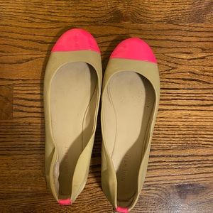 Nine West Pink and beige flats